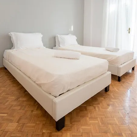 Petralona Spacious Penthouse Apartment Athens