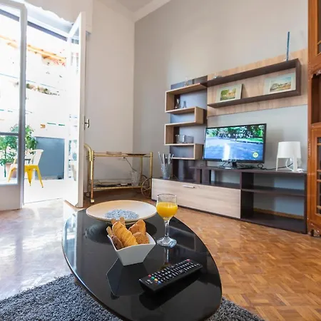 Petralona Spacious Penthouse Athens